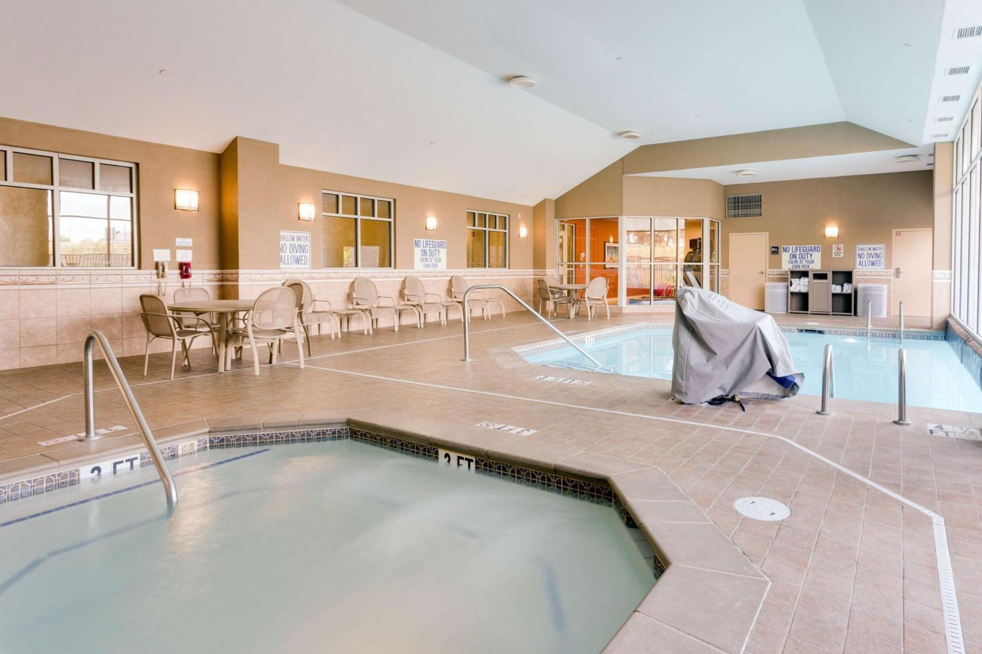 Drury Inn & Suites Greenville Luaran gambar